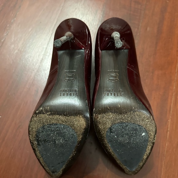 Stuart Weitzman Maroon Patent Leather Silver Heel - Picture 4 of 6